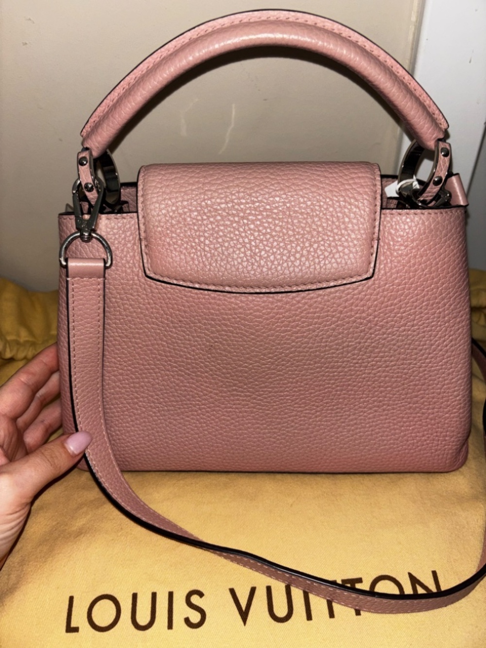 Pink LV Louis Vuitton Capucines BB - Picture 7 of 16